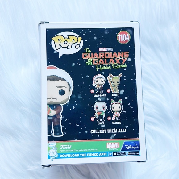 NEW Funko Pop Guardians of the Galaxy Holiday Special Star-Lord in Clear Case - Picture 3 of 3